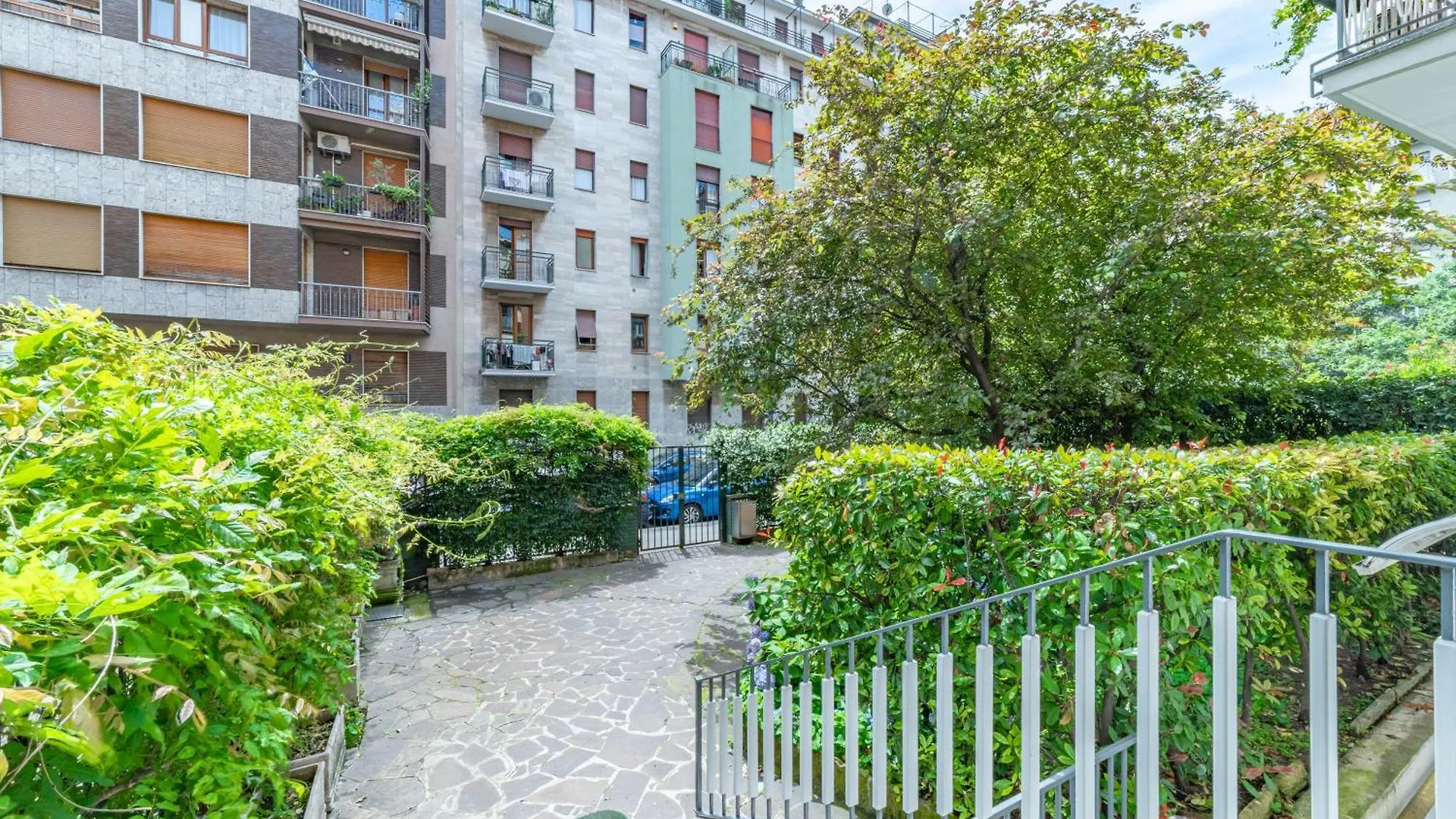 アパート 500 M From Corso Sempione, Close To Metro M5 ミラノ イタリア